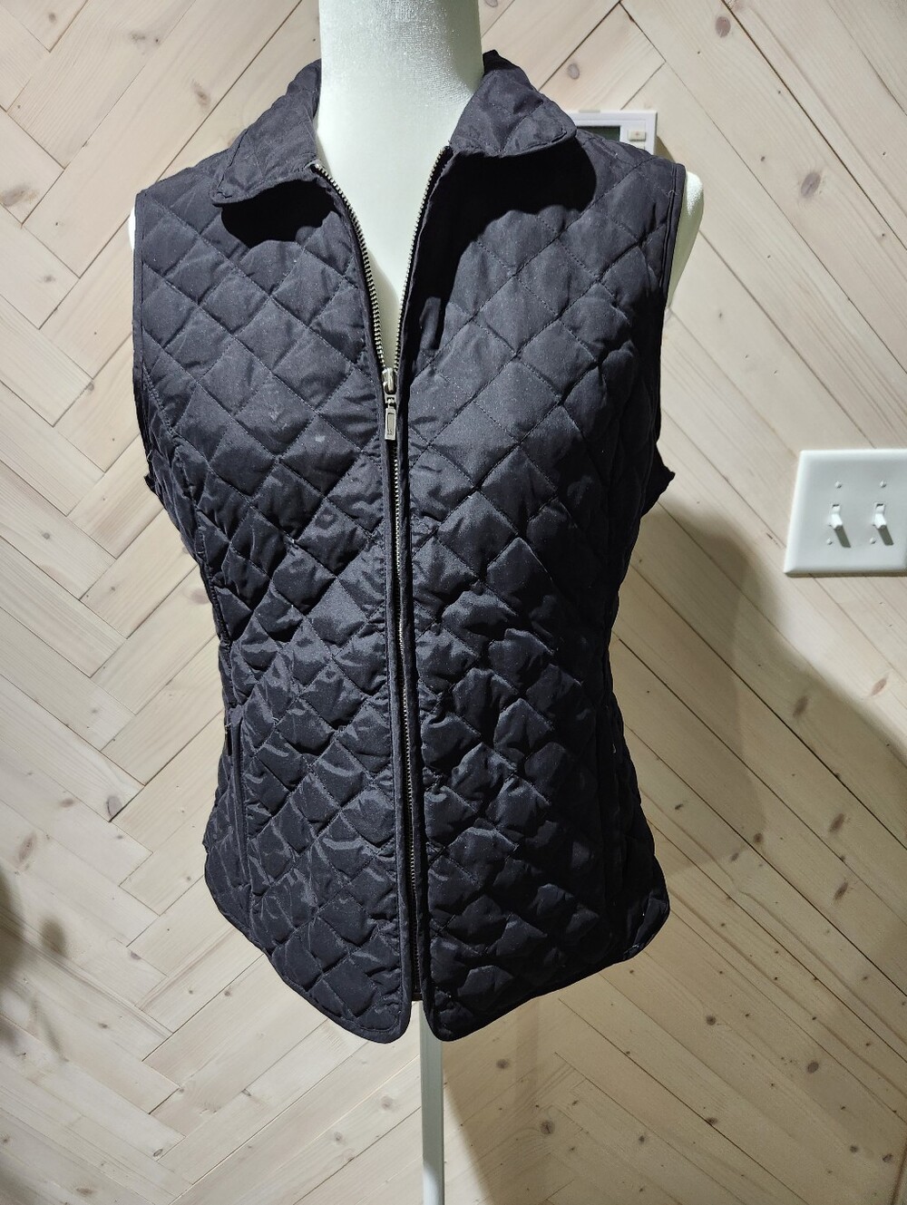 Eddie Bauer Goose Down Quilted Black Women's Zip-Front Vest